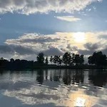 Mit Drei Schlafzimmern Naehe Freizeitpark Schloss Dankern Dankernsee בית נופש הארן
