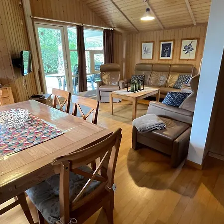 Ferienhaus Mit Drei Schlafzimmern Naehe Freizeitpark Schloss Dankern Dankernsee * Haren