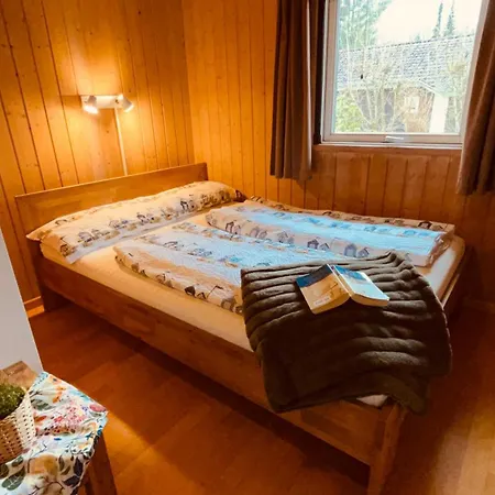 Mit Drei Schlafzimmern Naehe Freizeitpark Schloss Dankern Dankernsee 度假居 哈伦