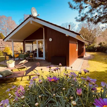 Mit Drei Schlafzimmern Naehe Freizeitpark Schloss Dankern Dankernsee * 哈伦
