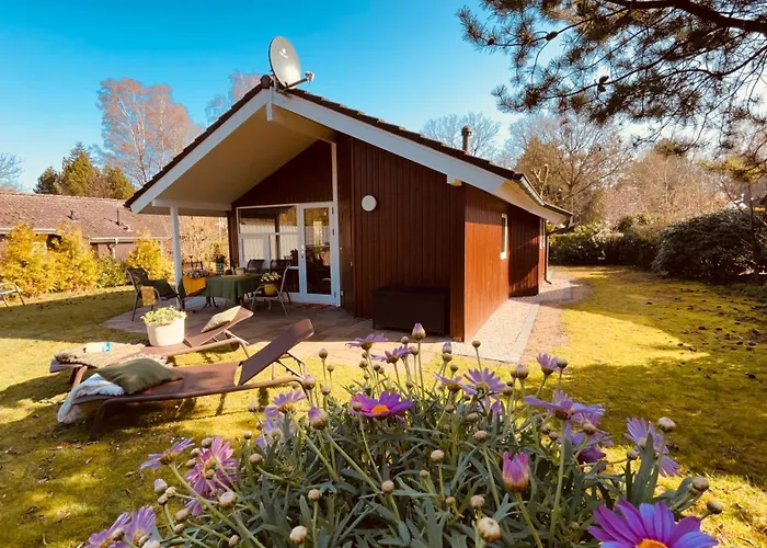 Mit Drei Schlafzimmern Naehe Freizeitpark Schloss Dankern Dankernsee * هارن